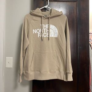 The North Face half dome pullover hoodie